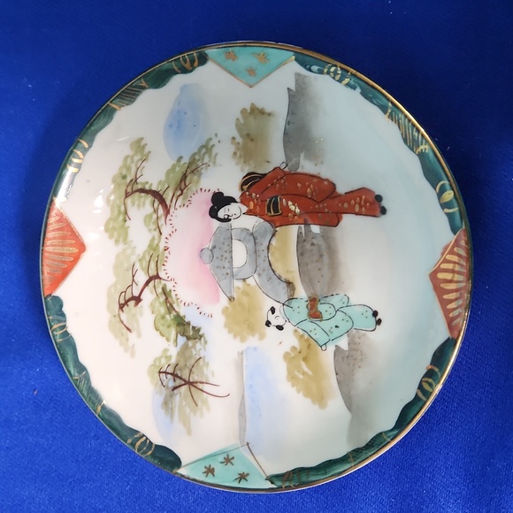 Nippon Handpainted 2 Cups, 3 Saucers - Picture 7 of 8